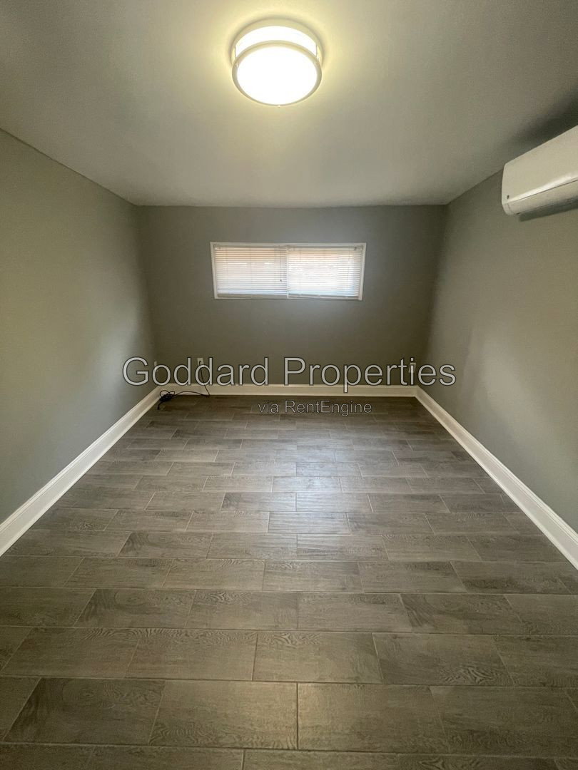 Gallery Image 17