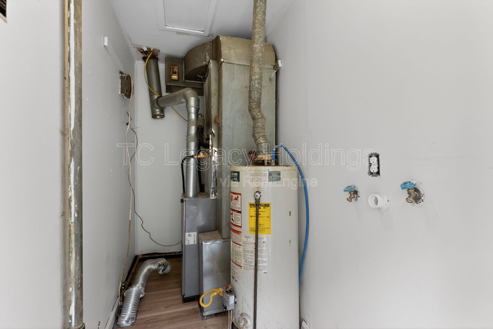 Gallery Image 16