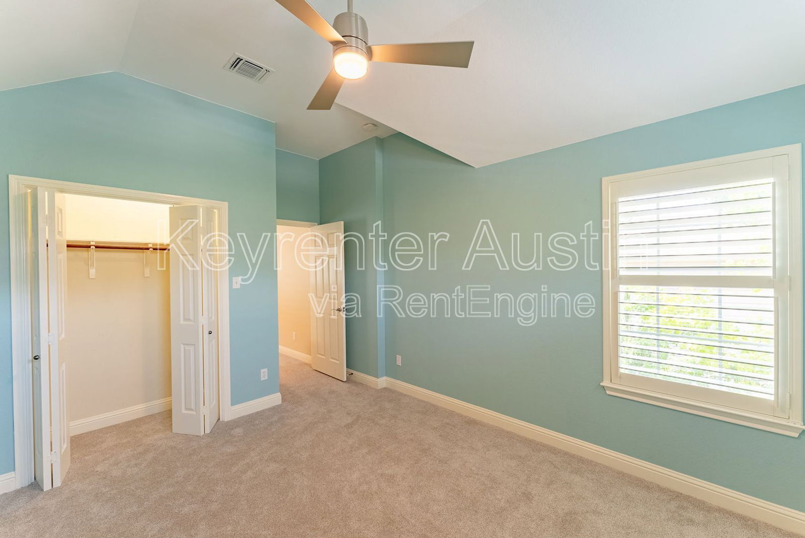Gallery Image 19