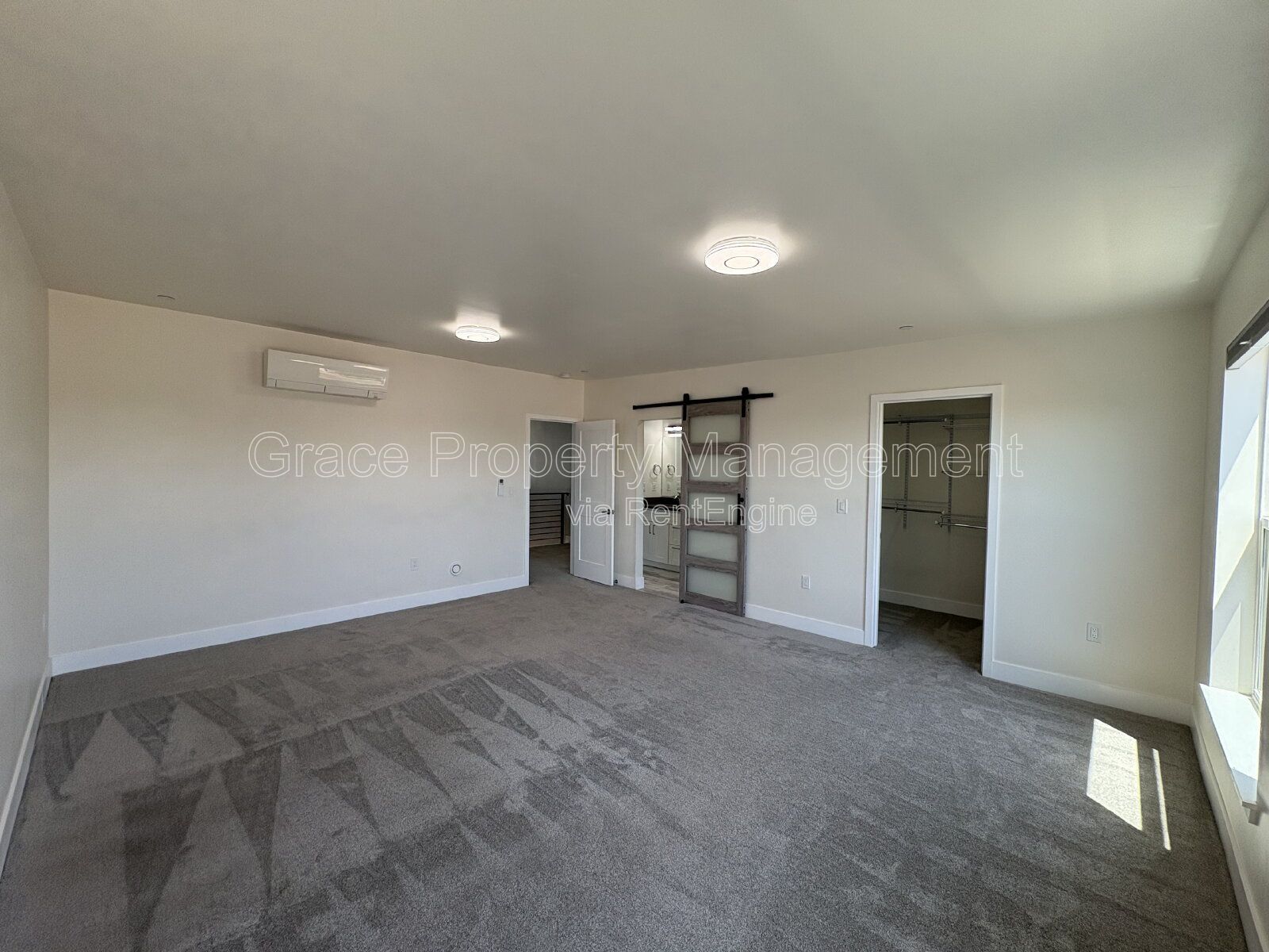 Gallery Image 22