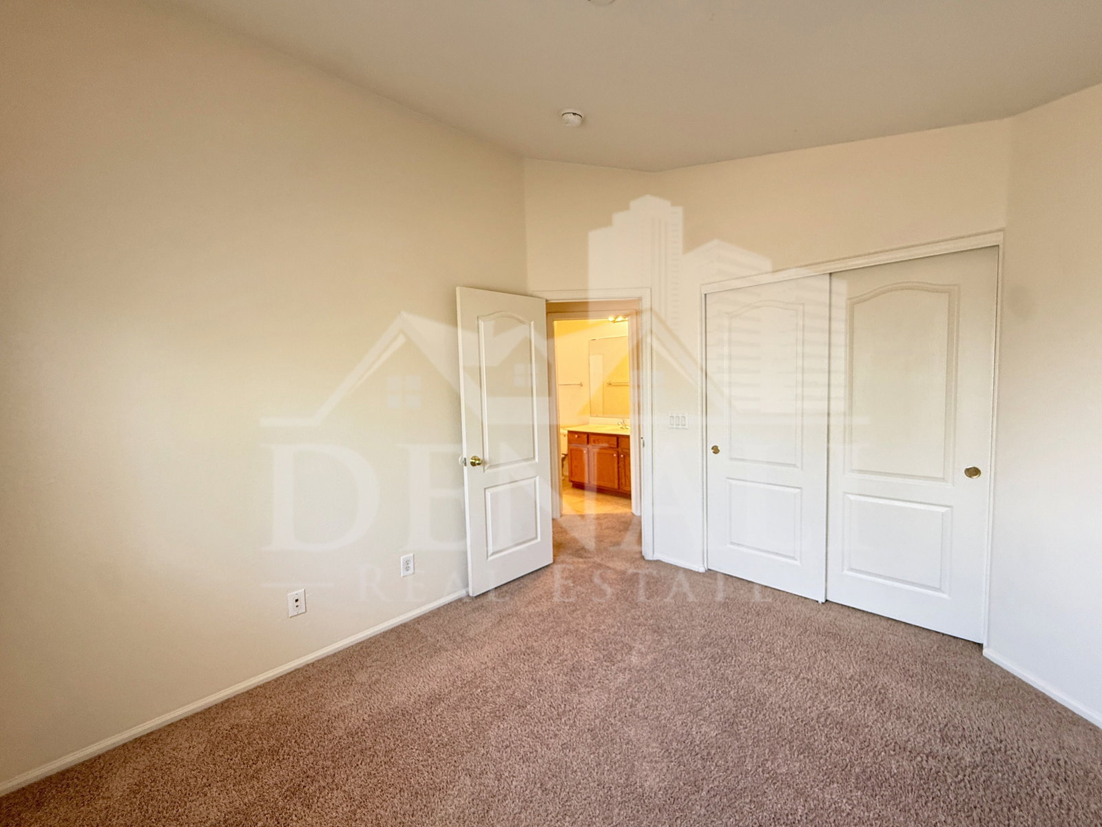 Gallery Image 20