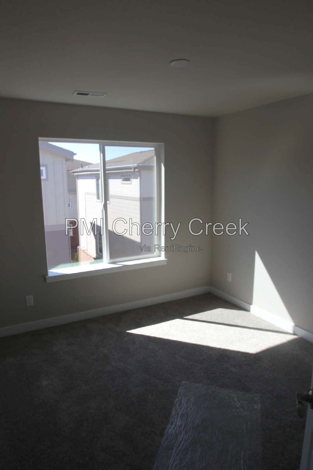 Gallery Image 33