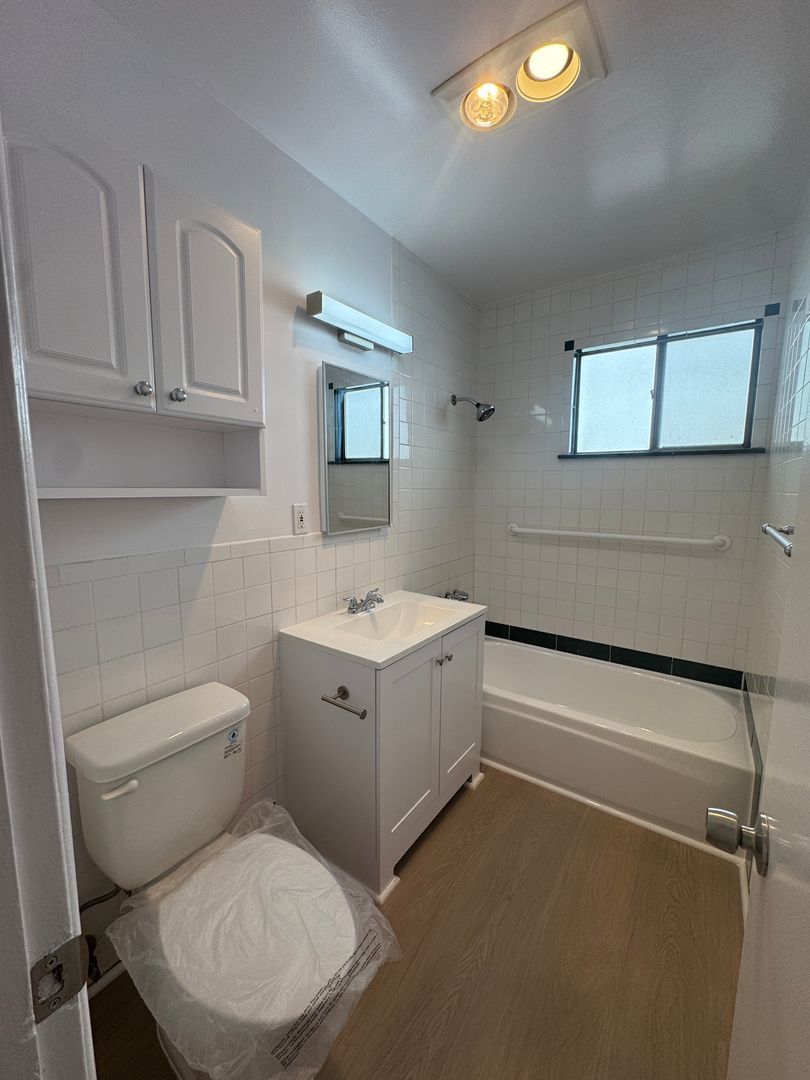 Gallery Image 18