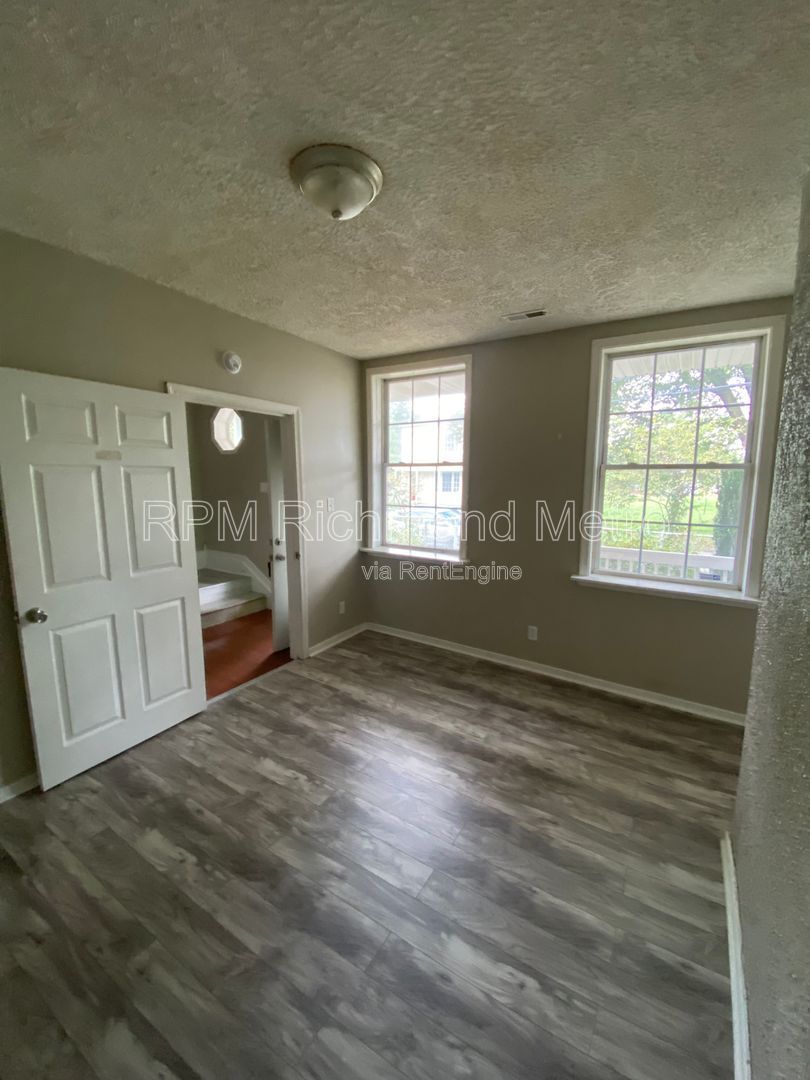 Gallery Image 24