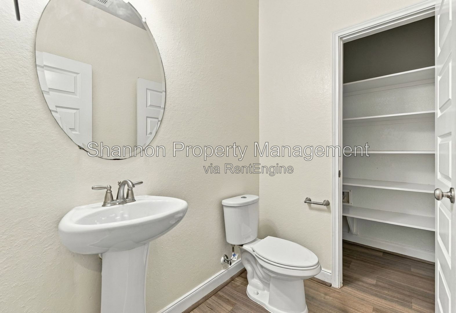 Gallery Image 25