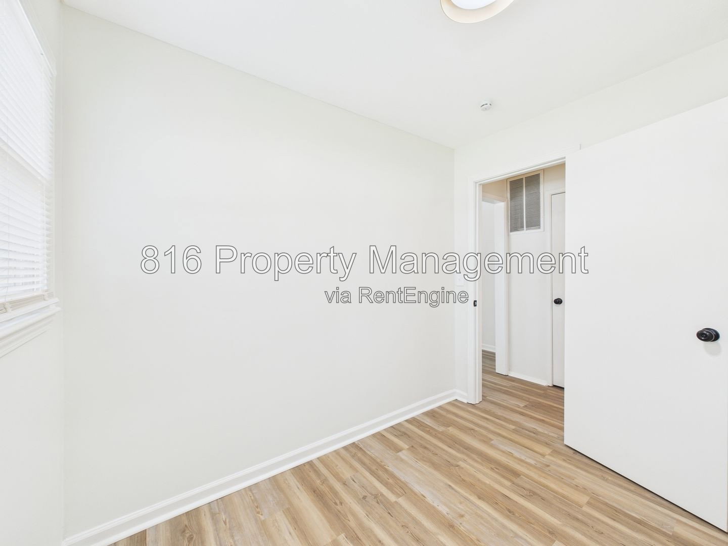 Gallery Image 17