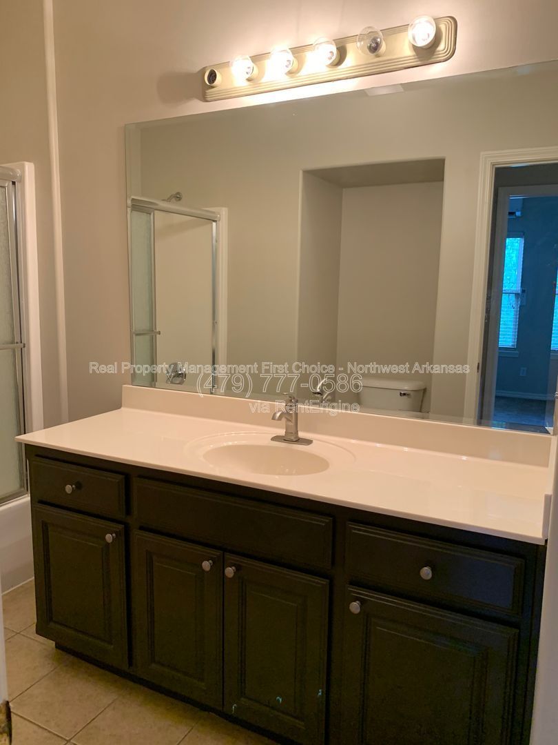 Gallery Image 14
