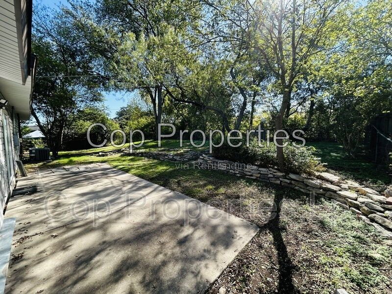 Gallery Image 21