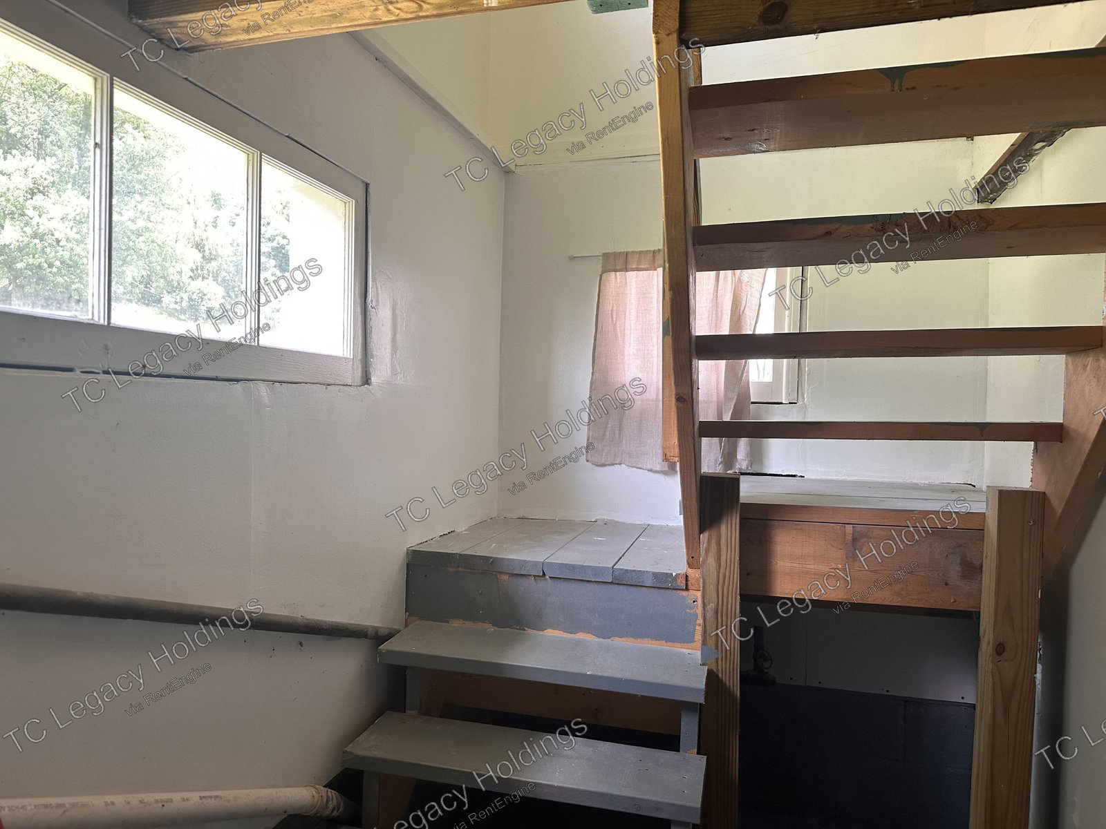 Gallery Image 15