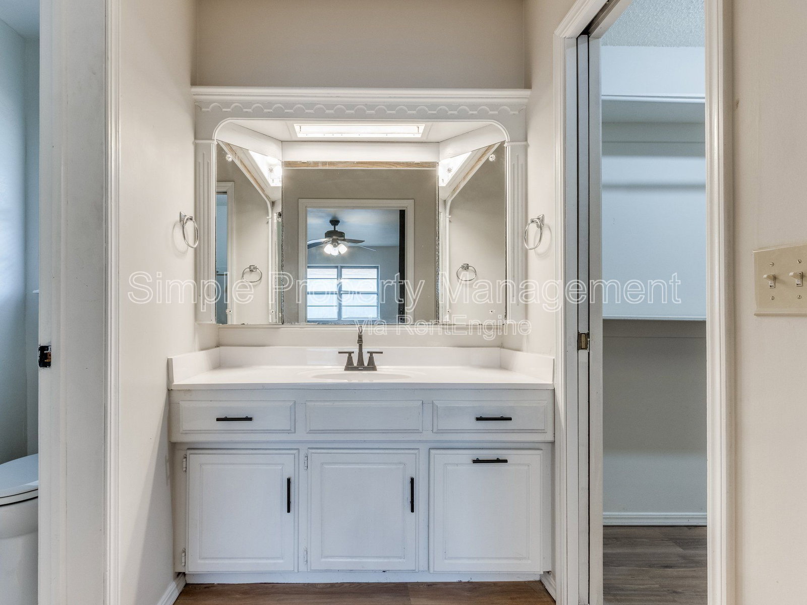 Gallery Image 15