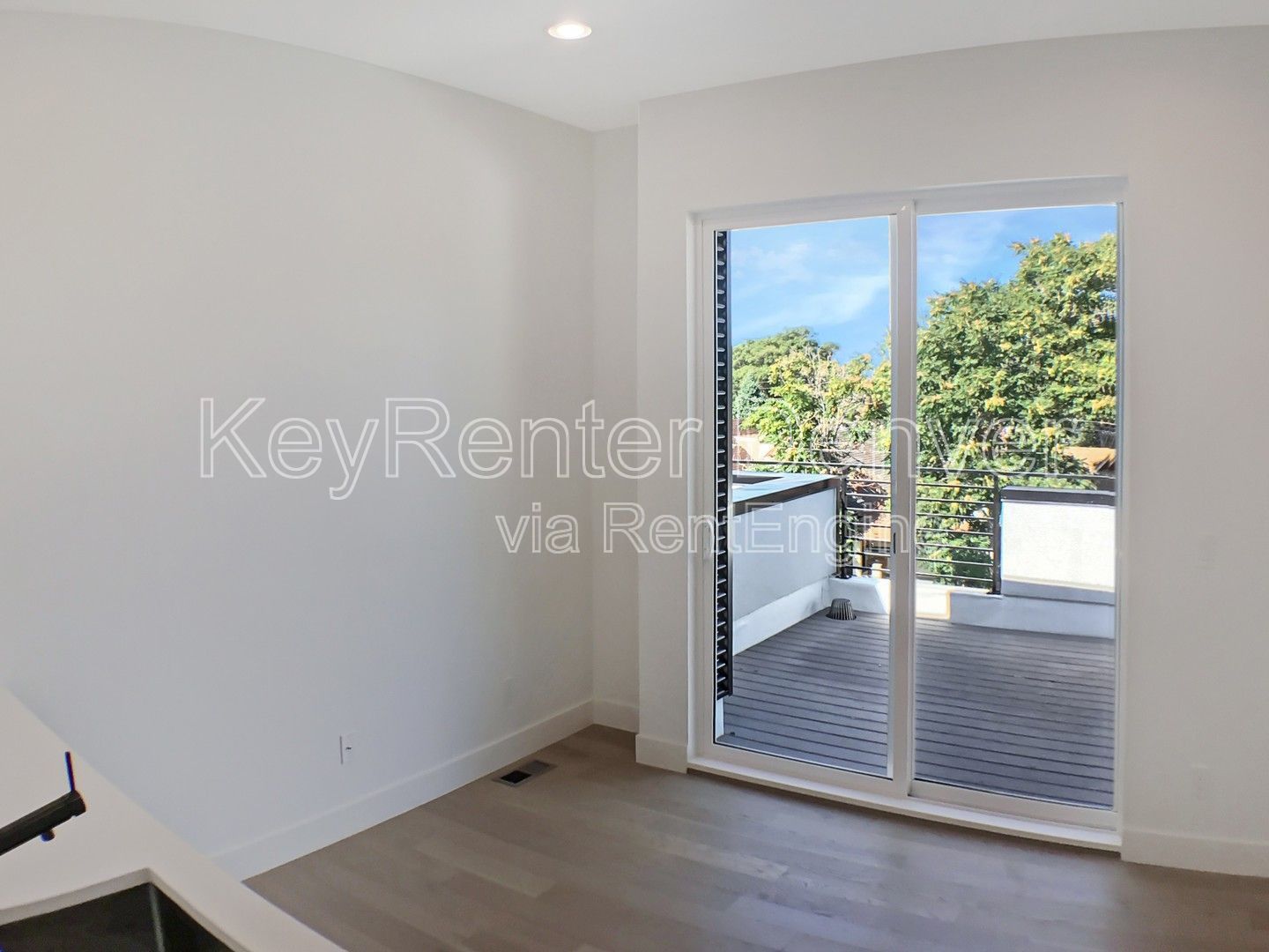 Gallery Image 17