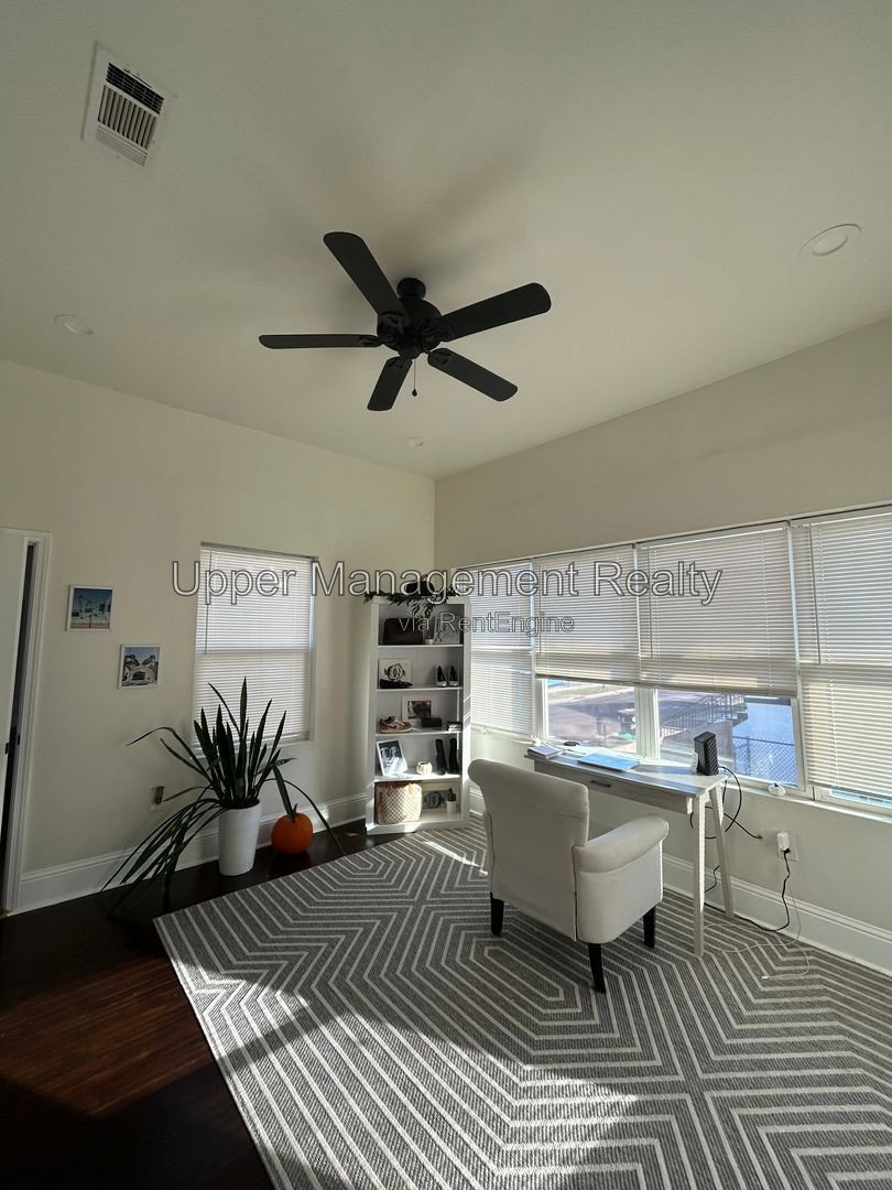 Gallery Image 18