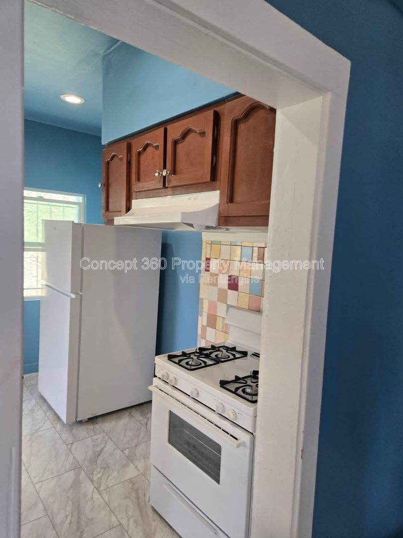 Gallery Image 29