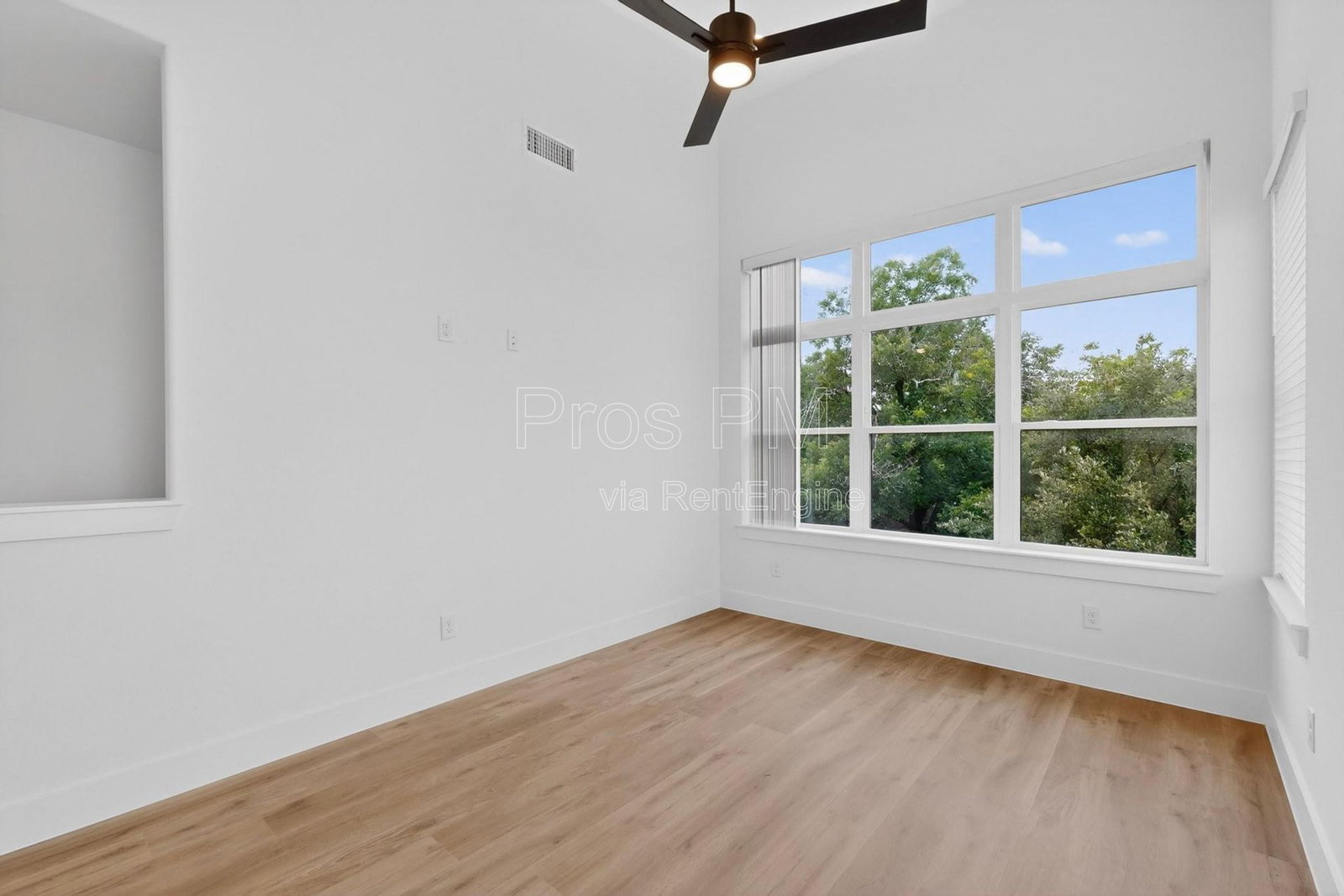 Gallery Image 51