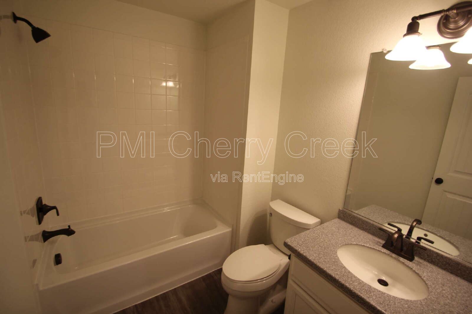 Gallery Image 38
