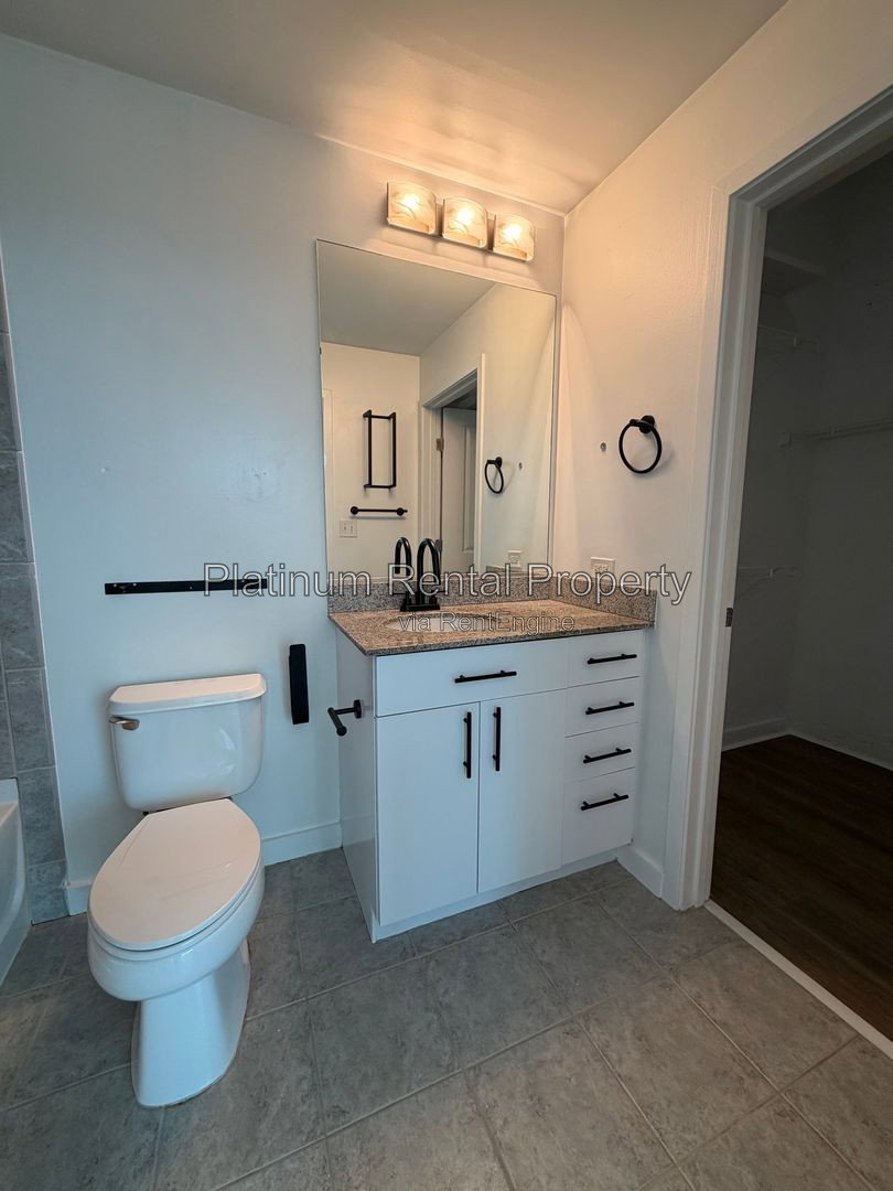 Gallery Image 18