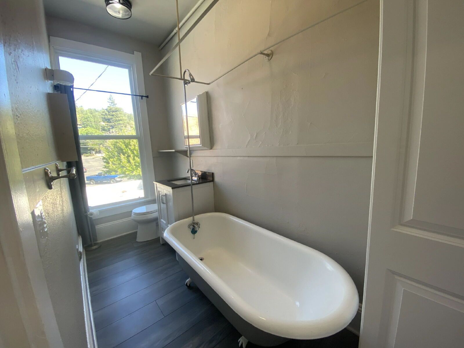 Gallery Image 19