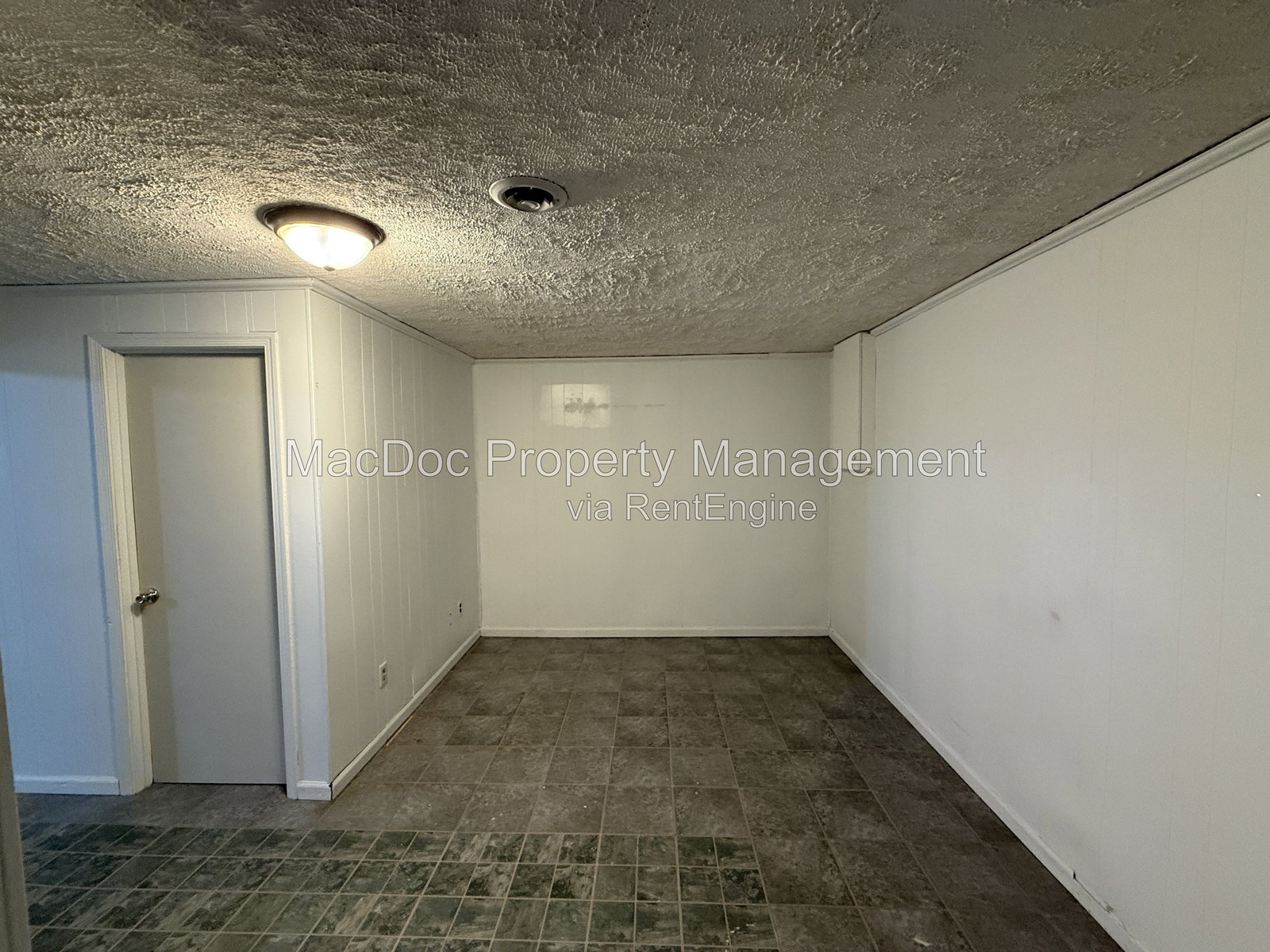 Gallery Image 19