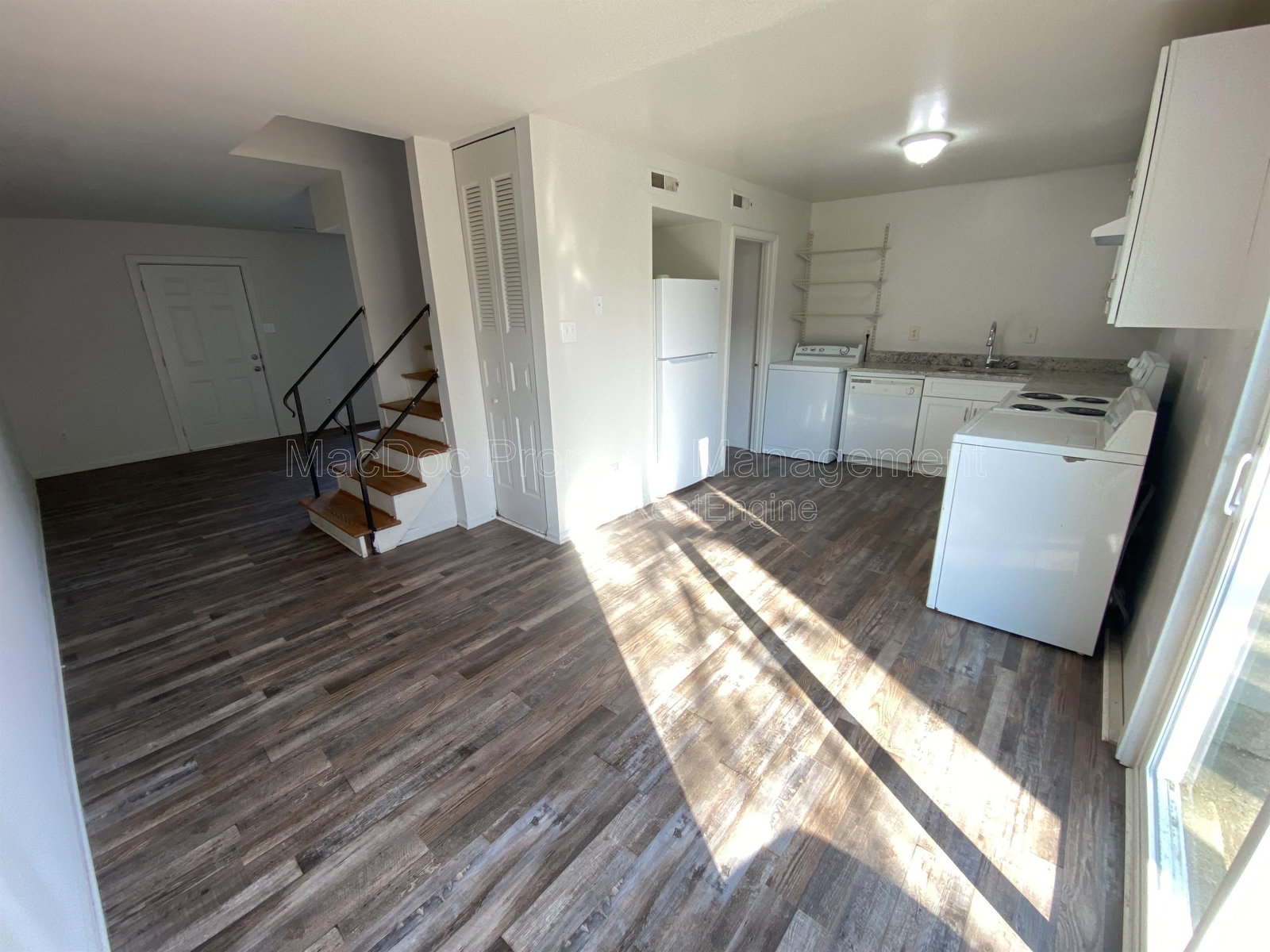 Gallery Image 7