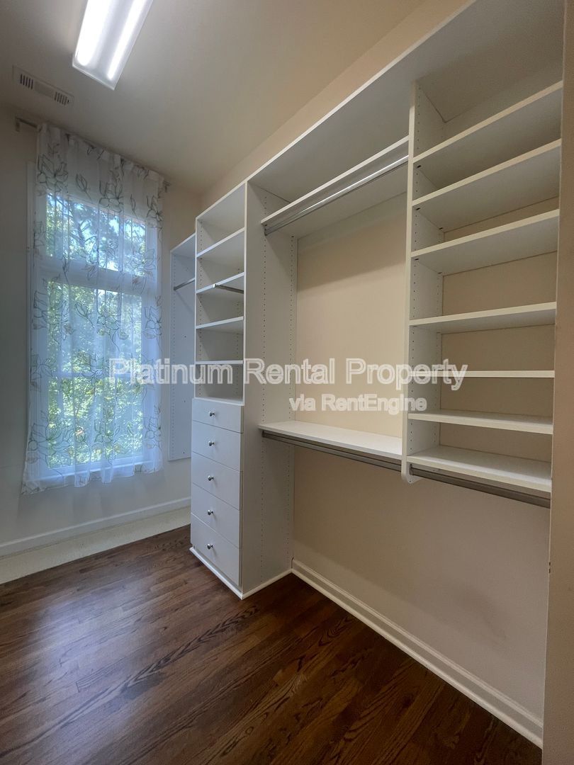 Gallery Image 56