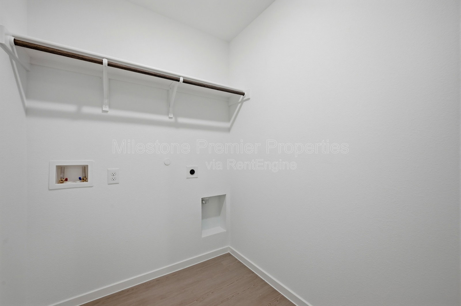 Gallery Image 19