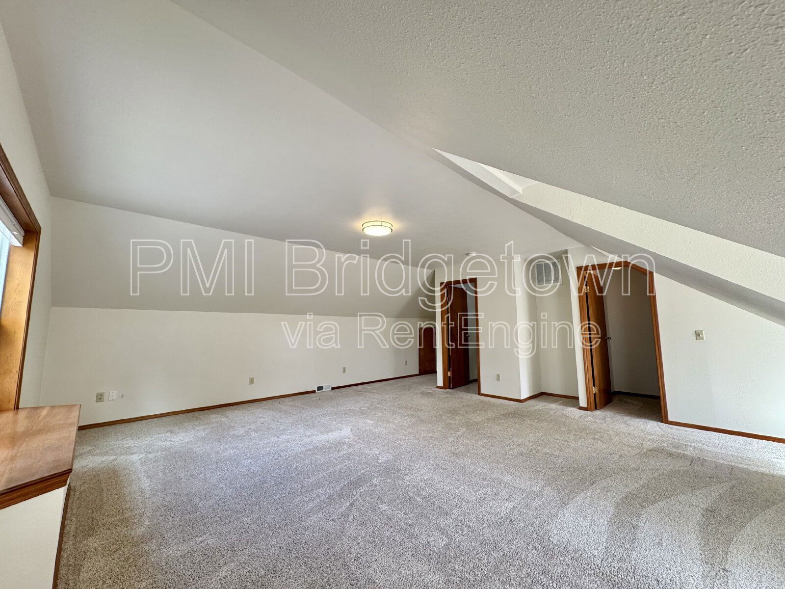 Gallery Image 25