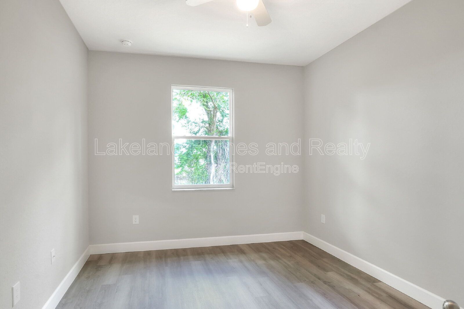 Gallery Image 25