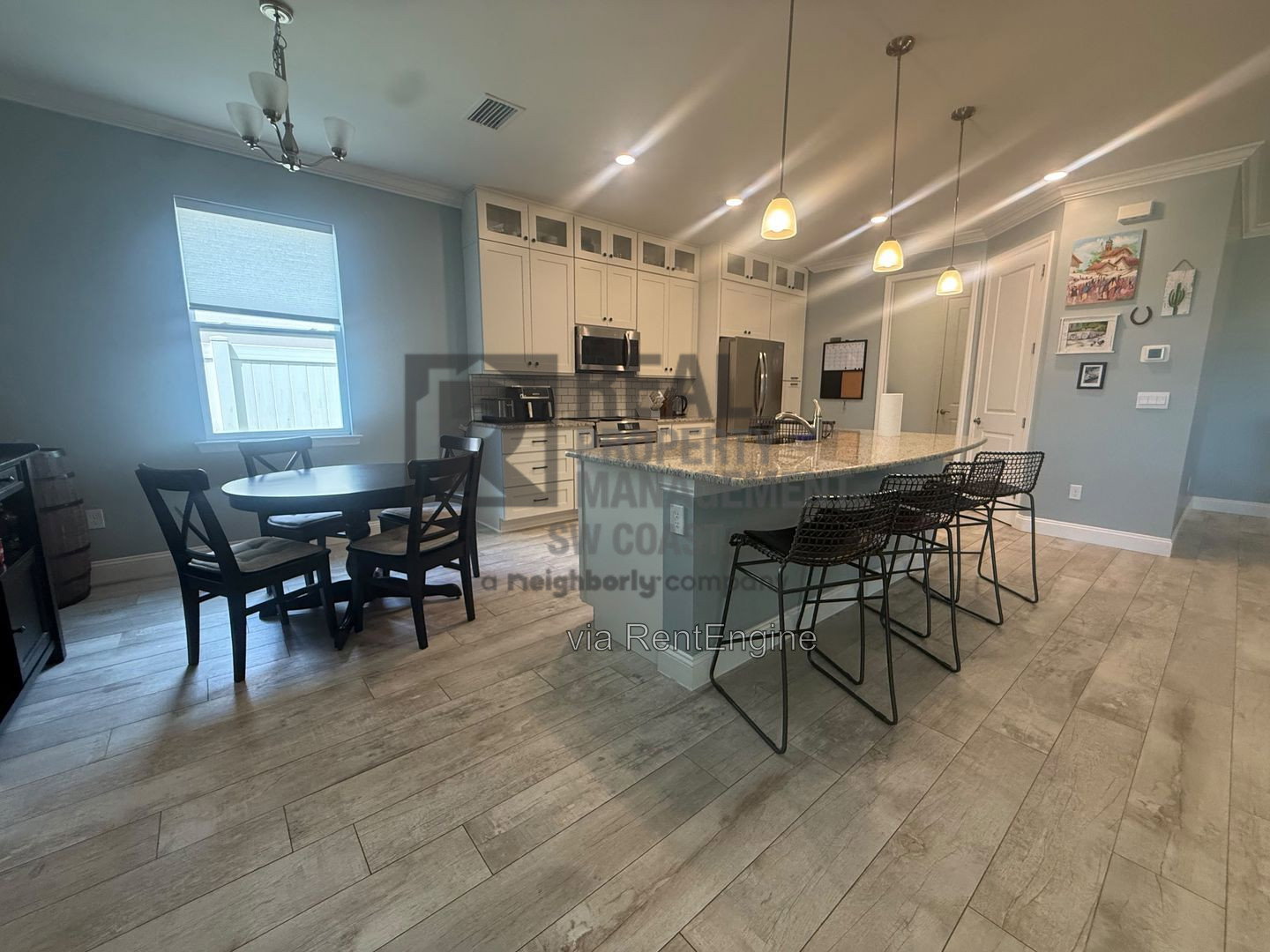 Gallery Image 15