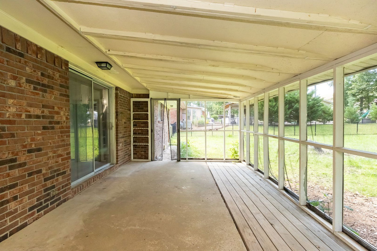 Gallery Image 19