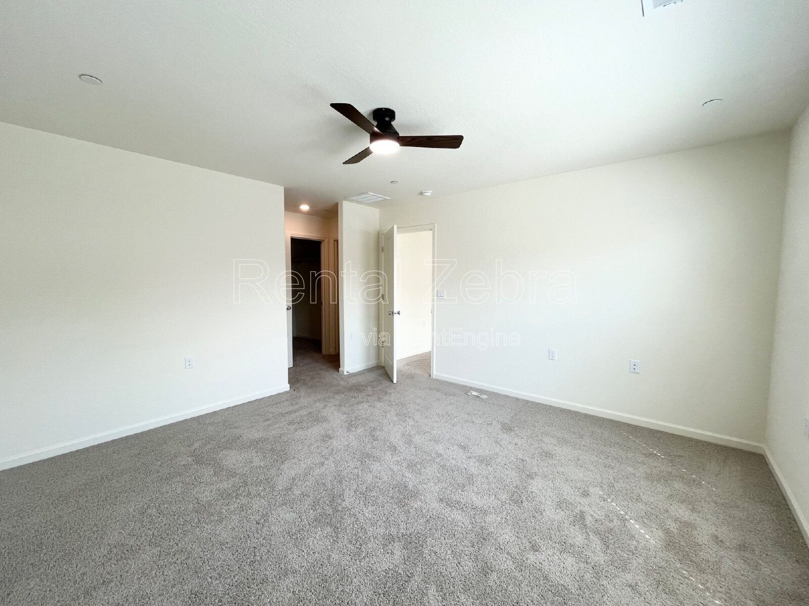 Gallery Image 25