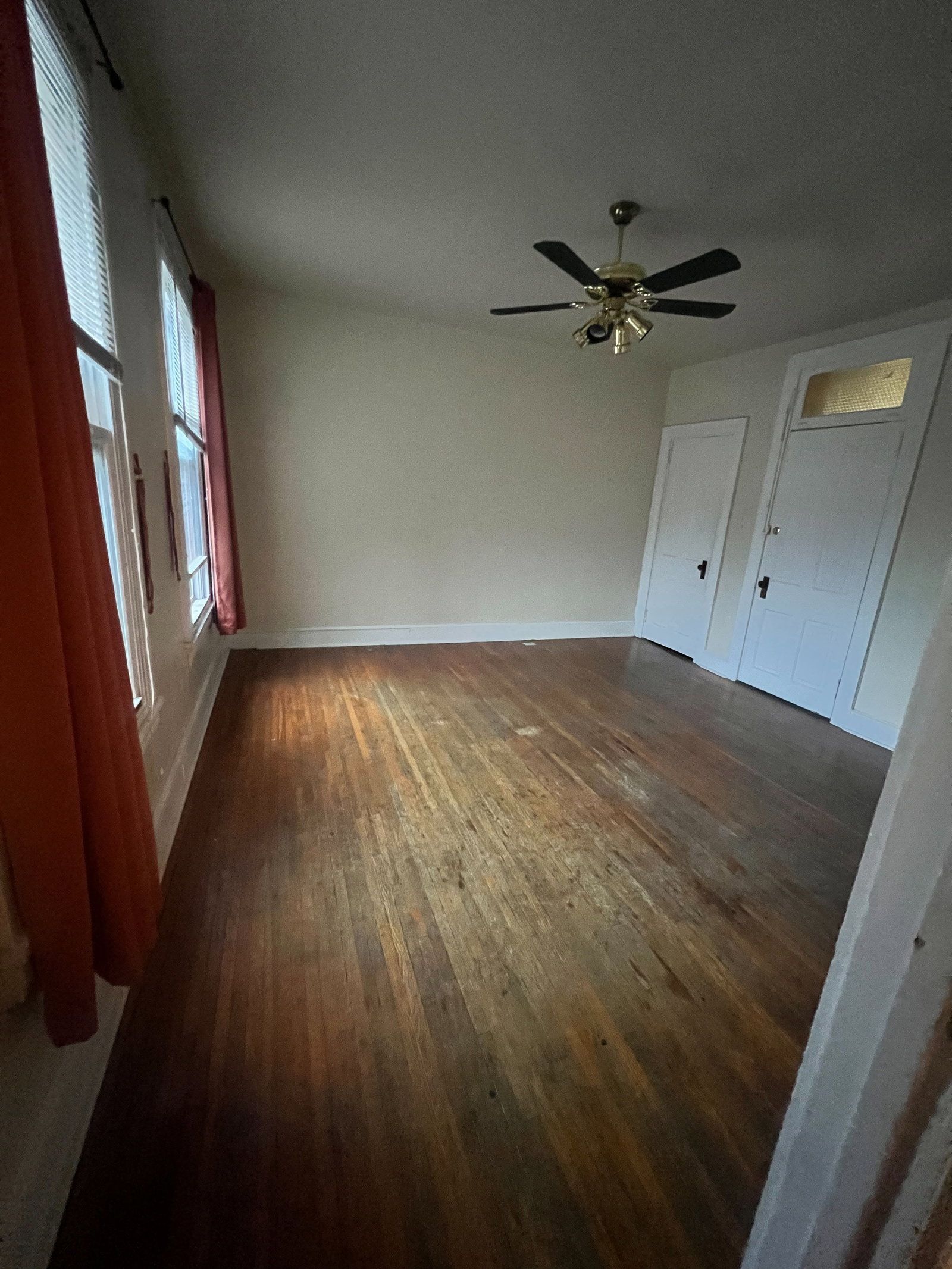 Gallery Image 1