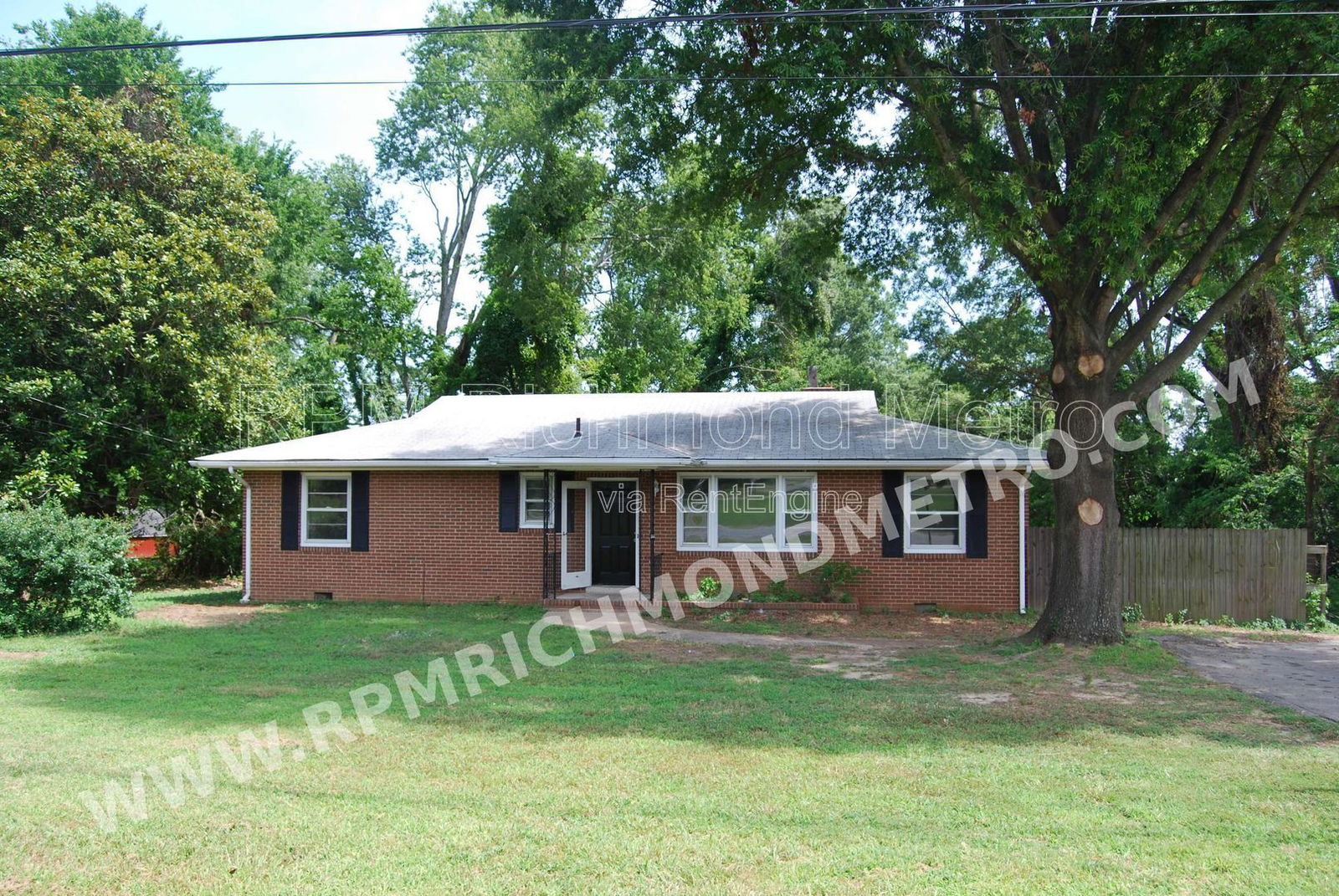 Gallery Image 0