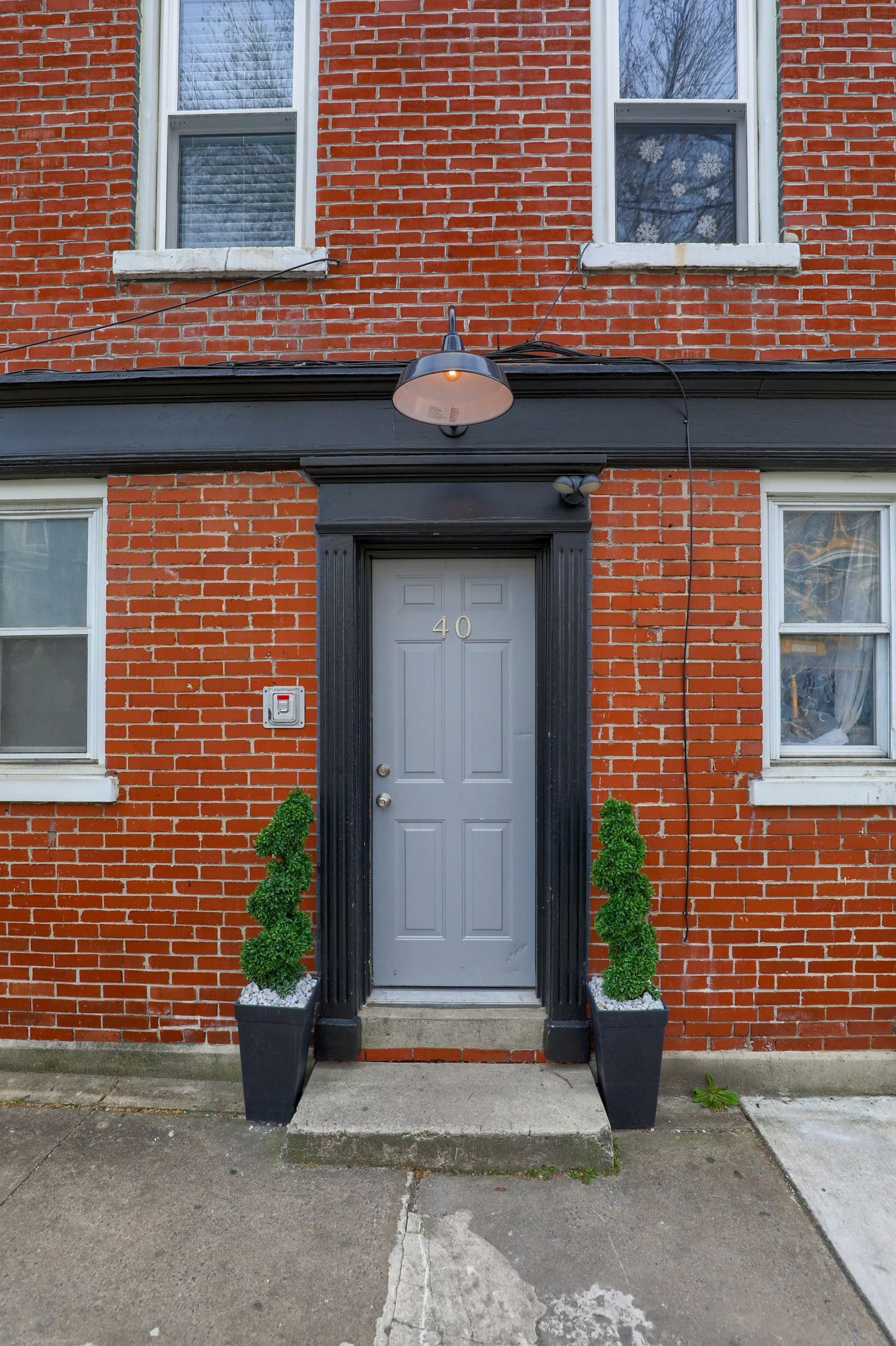 Gallery Image 0