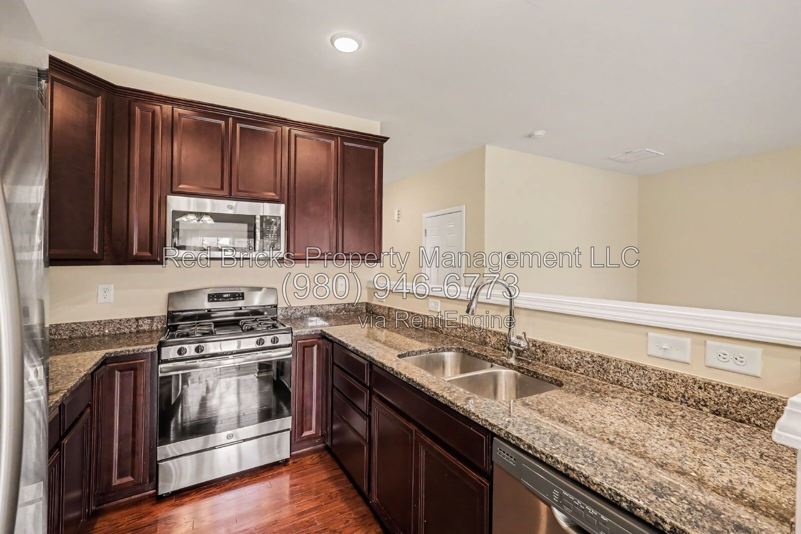 Gallery Image 9