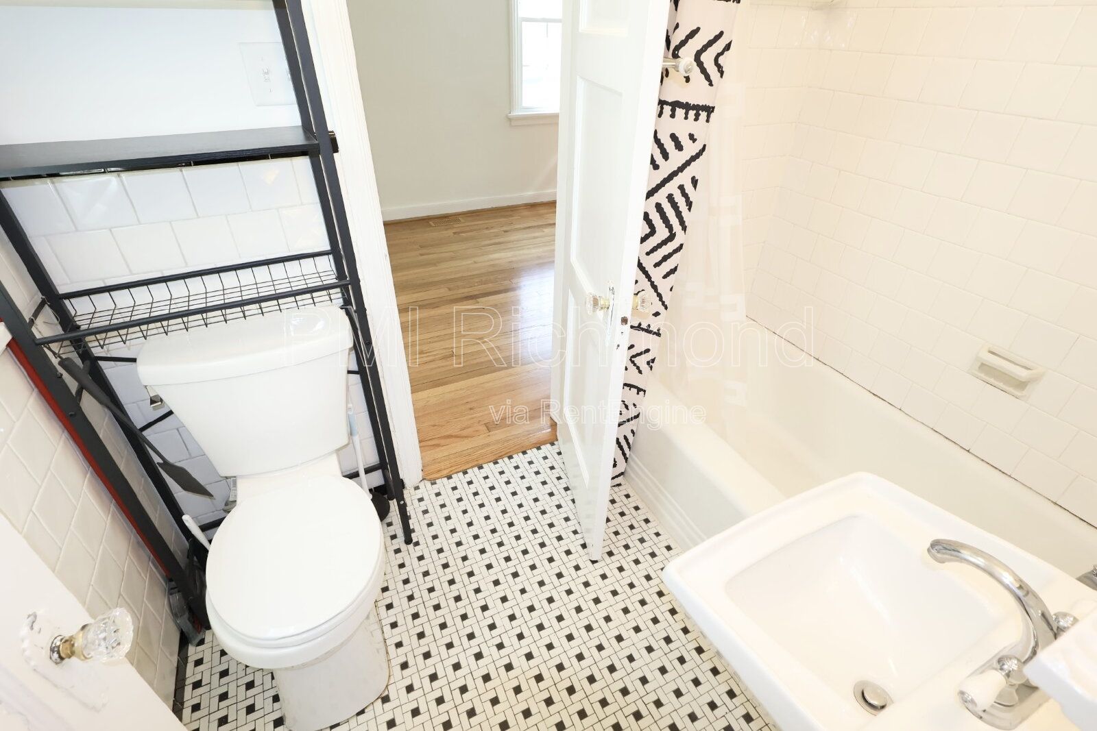 Gallery Image 9