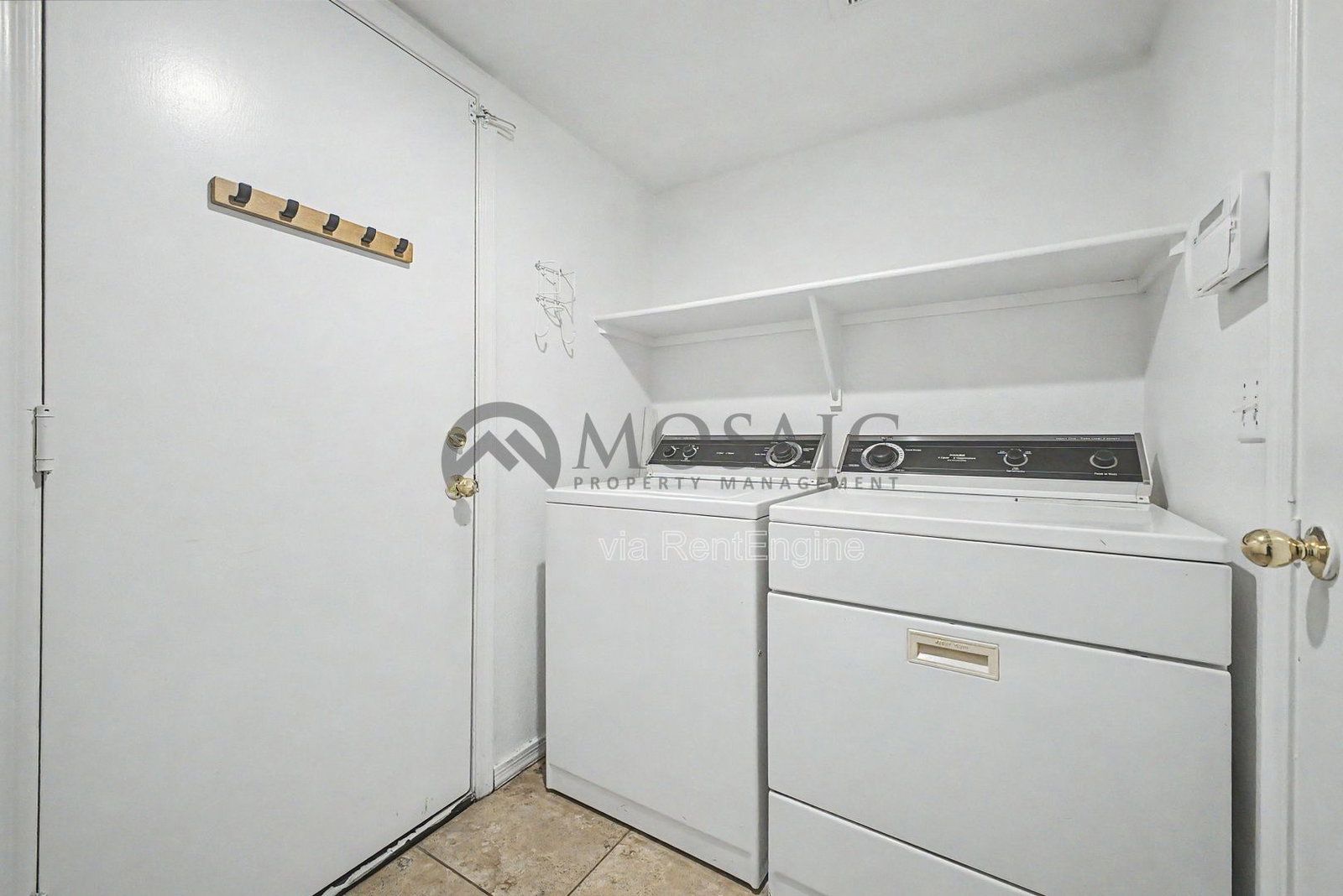 Gallery Image 33