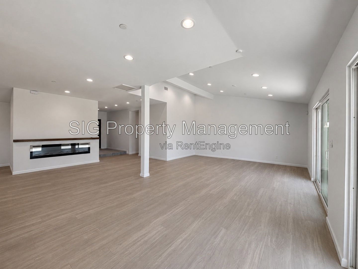Gallery Image 16