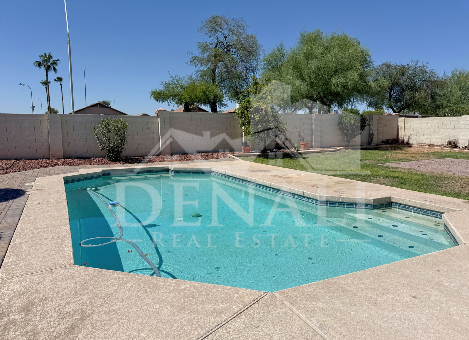 Gallery Image 26
