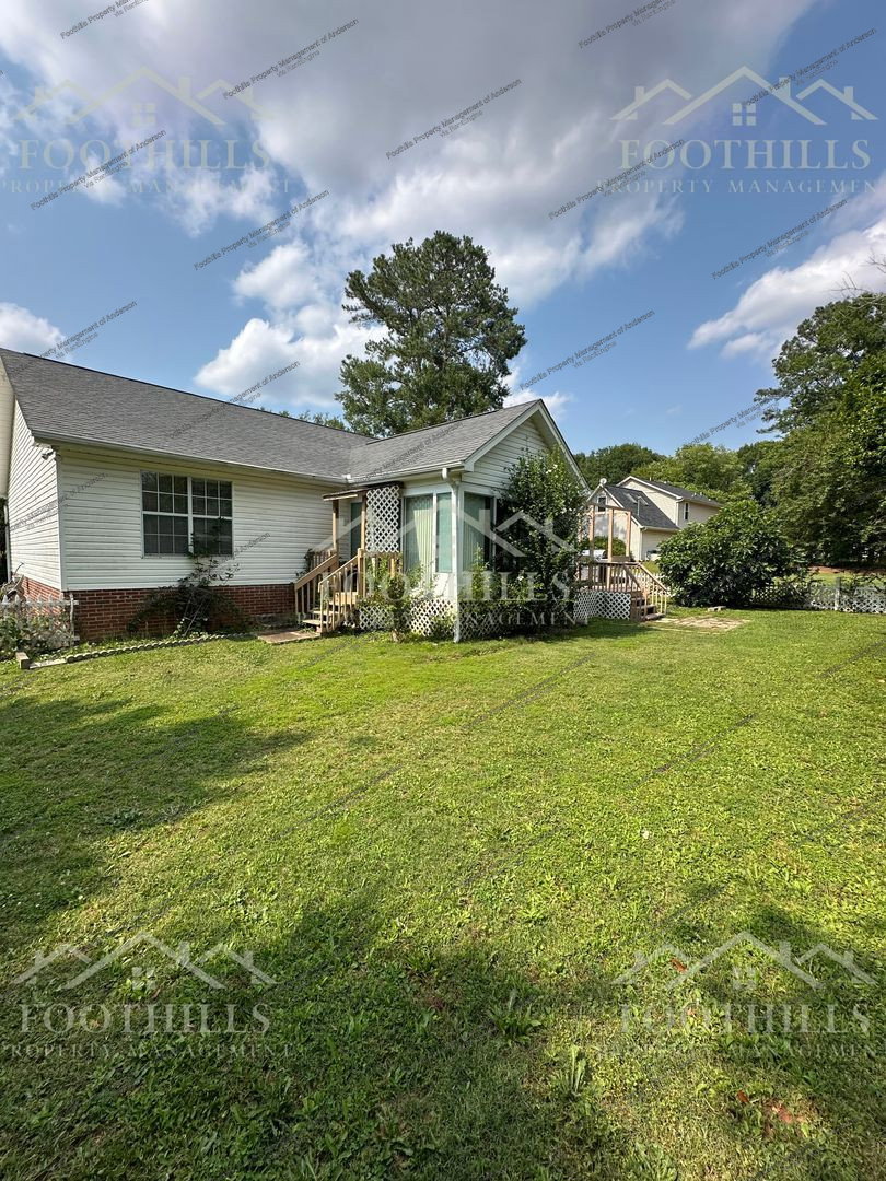 Gallery Image 17