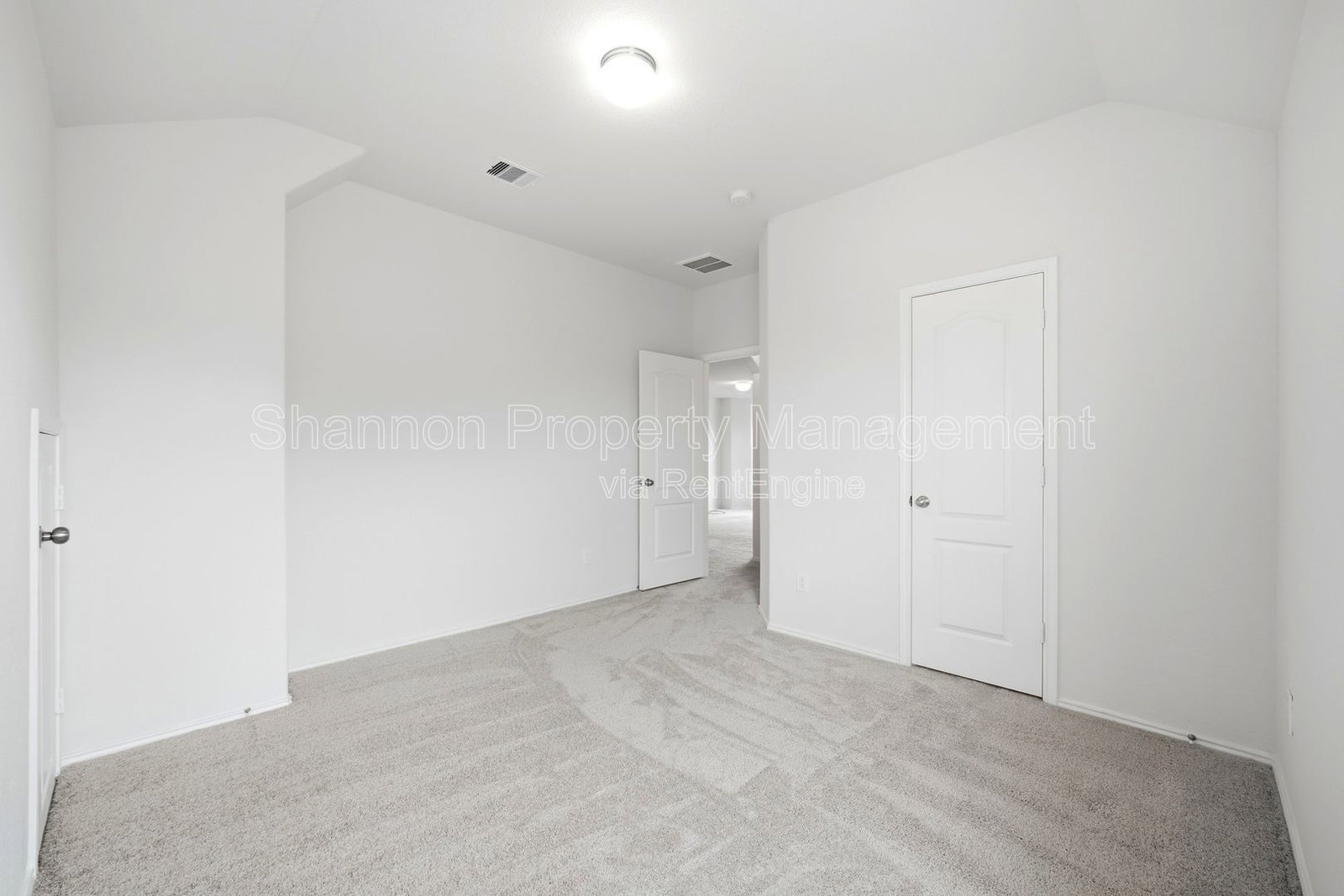 Gallery Image 19