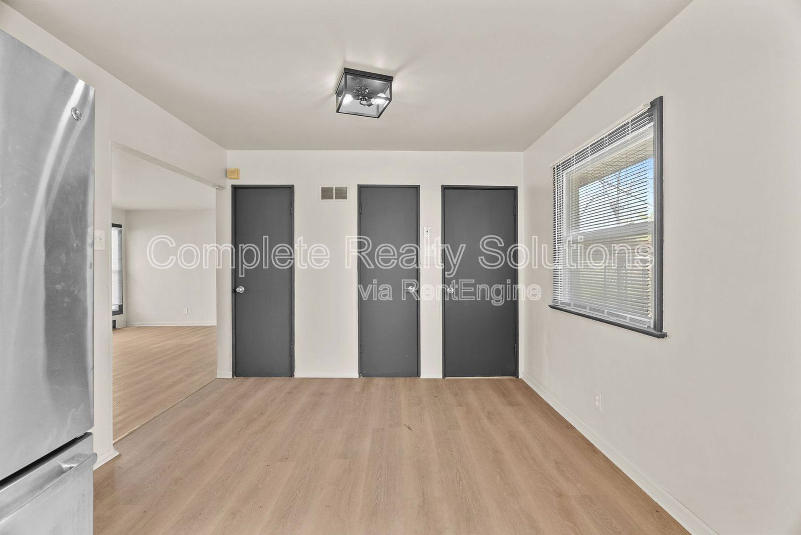 Gallery Image 19