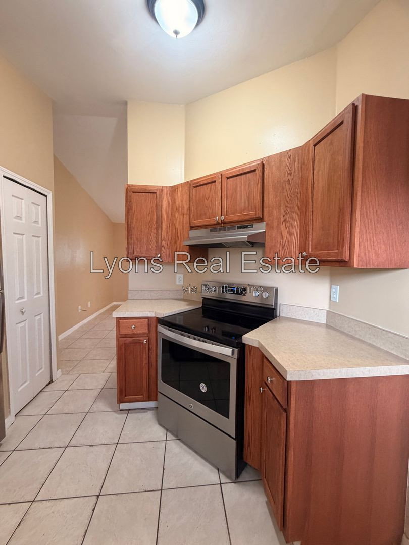 Gallery Image 15