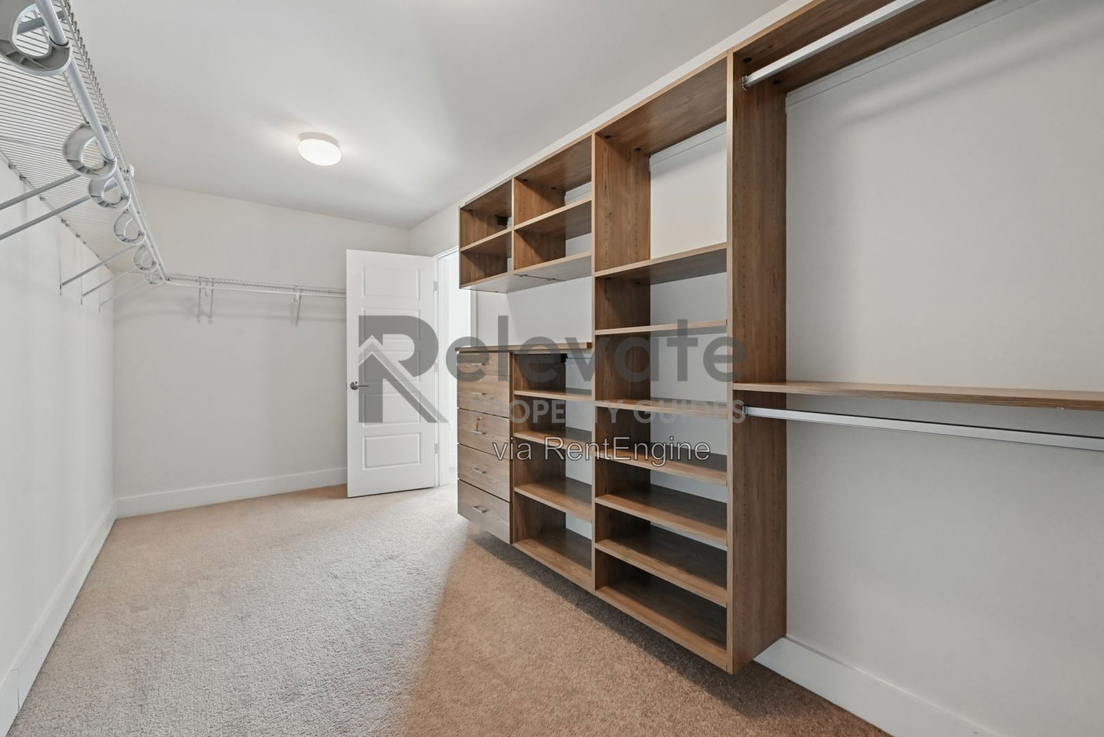 Gallery Image 17