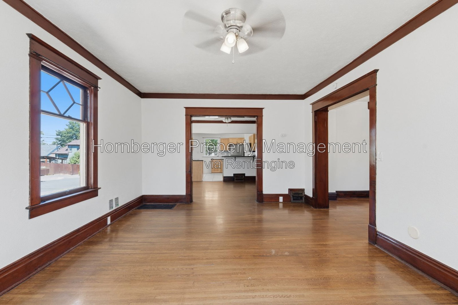 Gallery Image 0