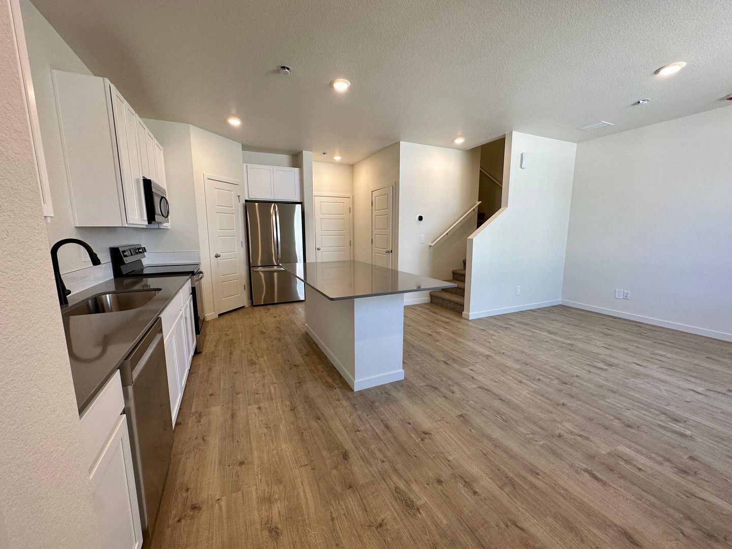 Gallery Image 13