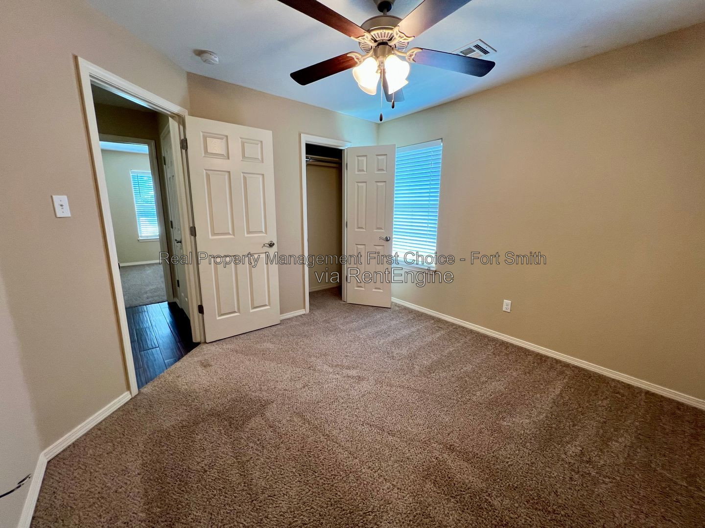 Gallery Image 16
