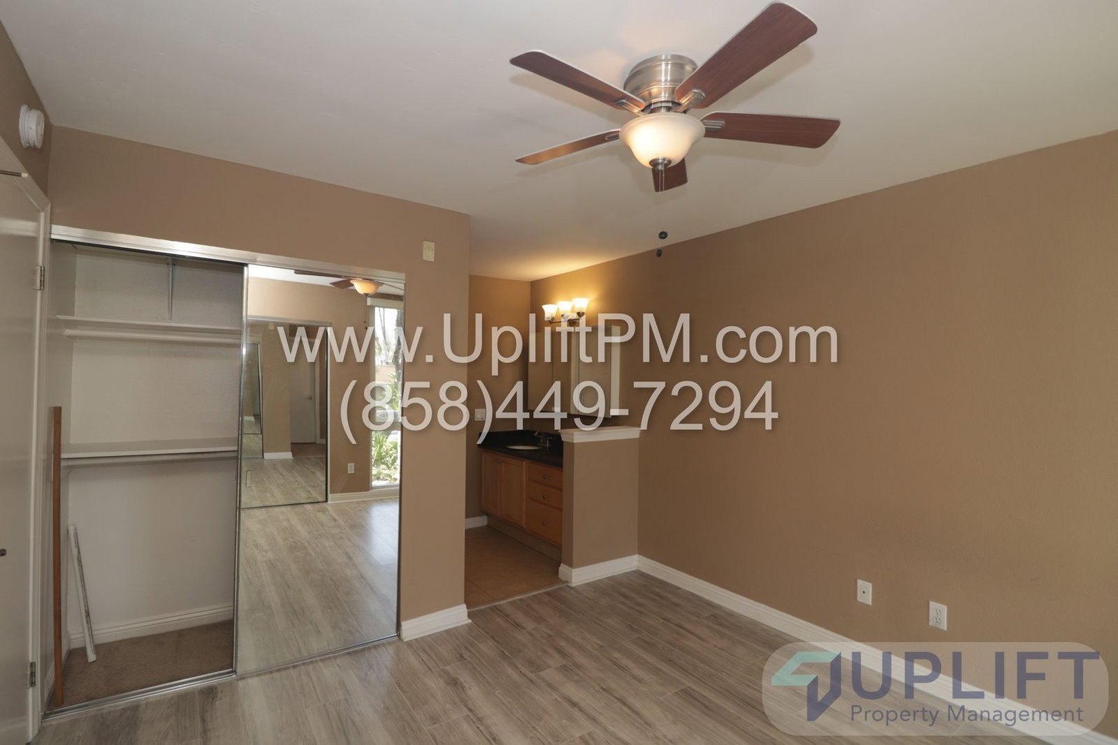 Gallery Image 17