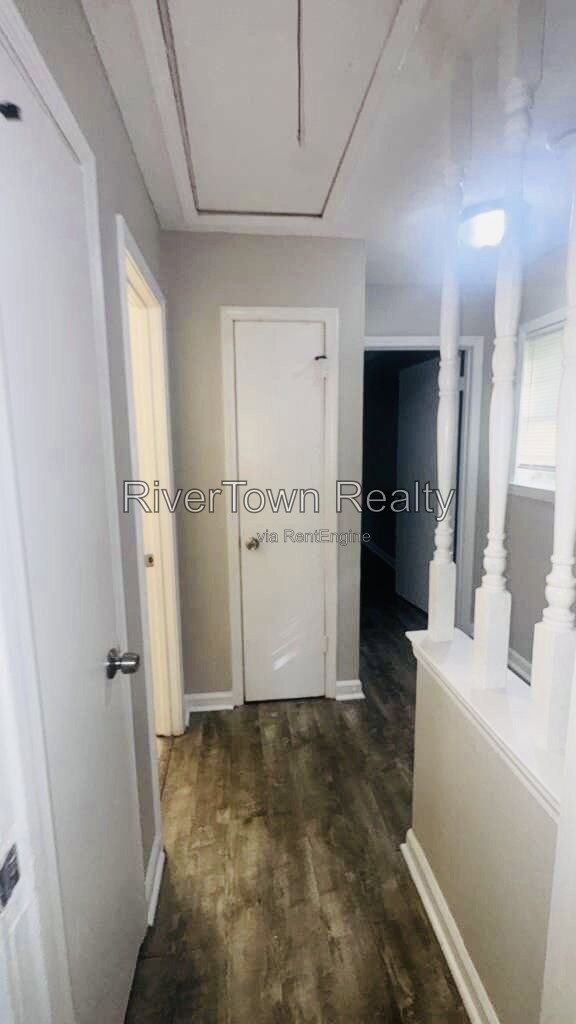 Gallery Image 16