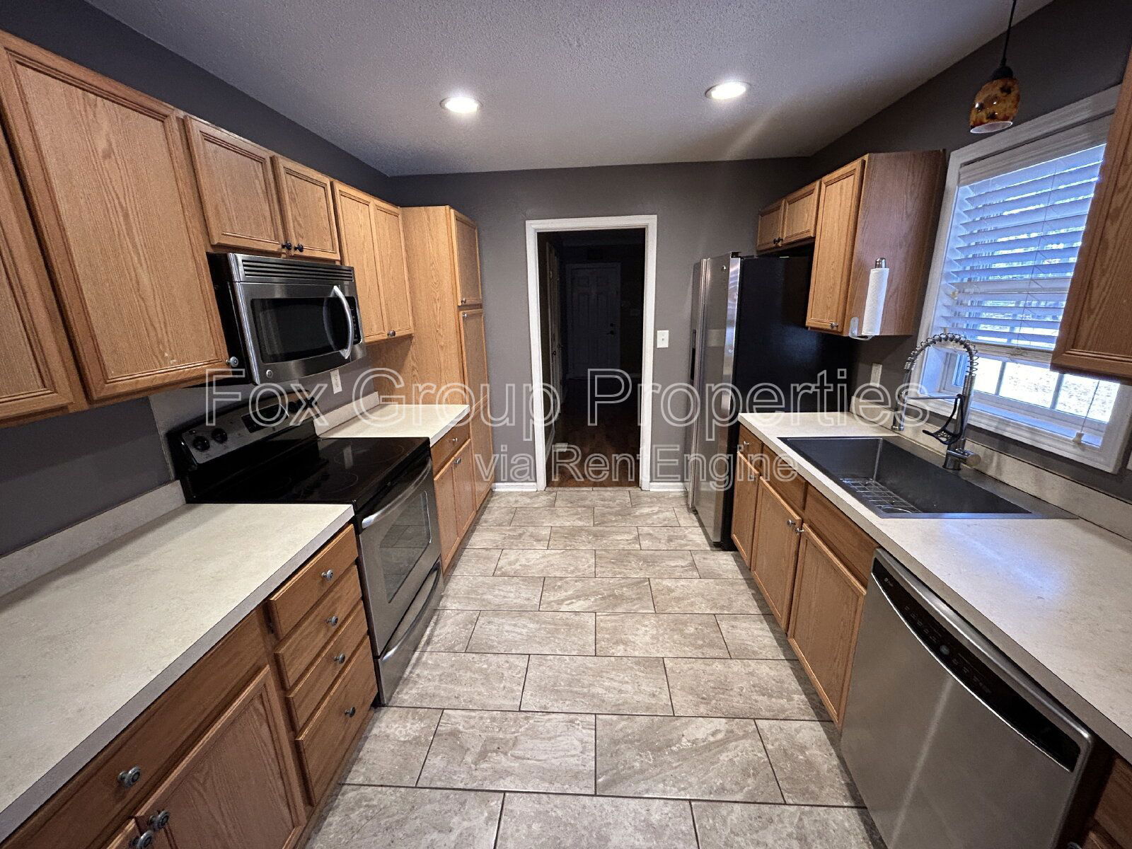 Gallery Image 13