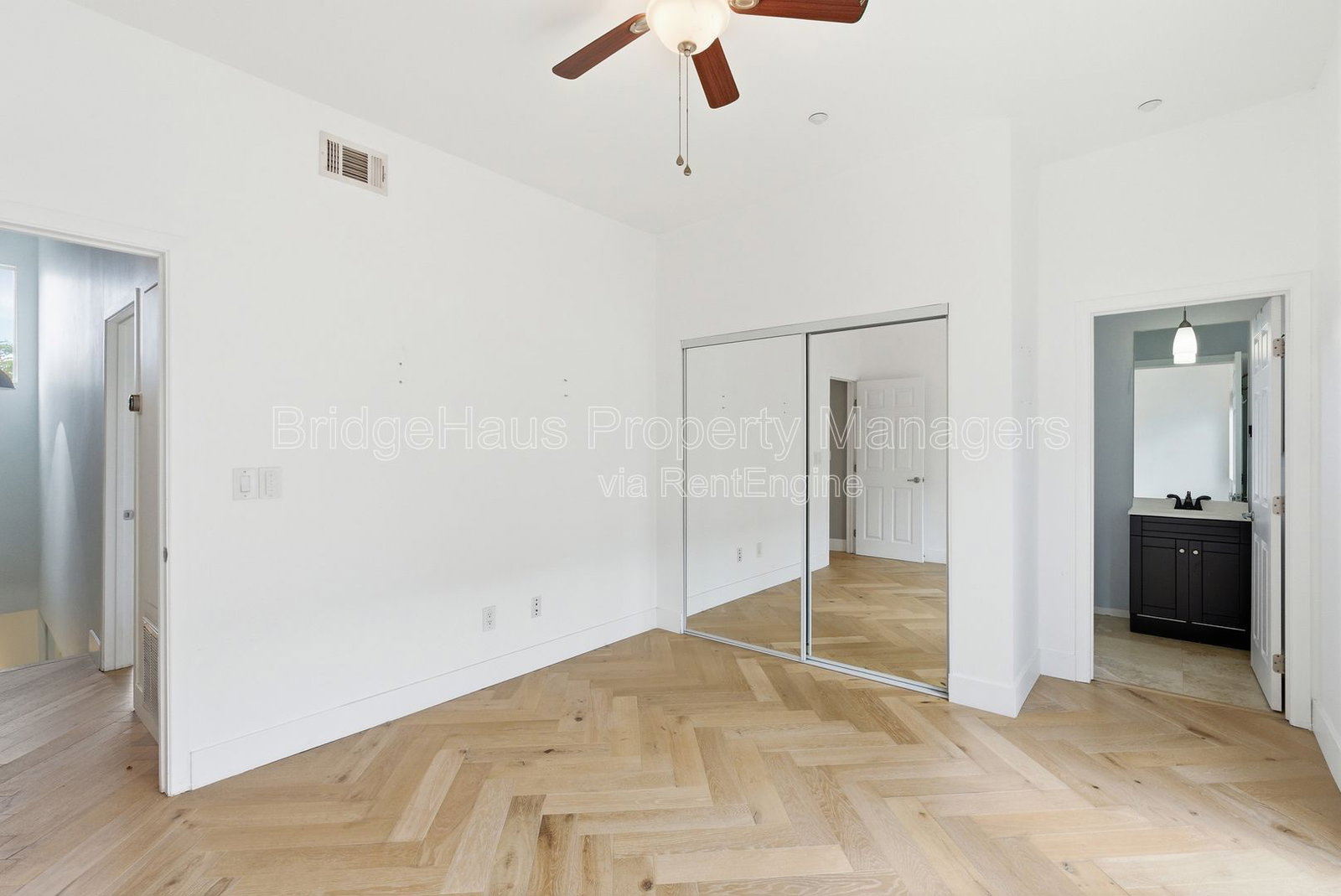 Gallery Image 29